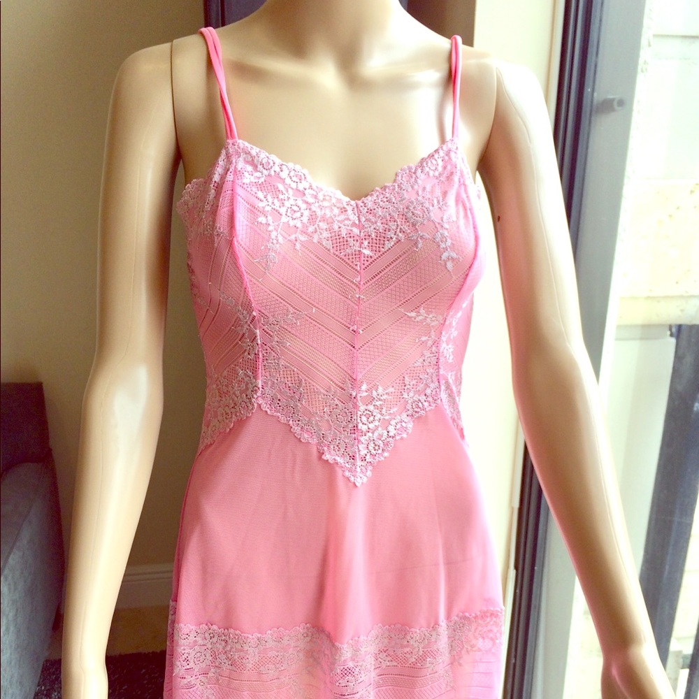 Like Brand New Beautiful Lace